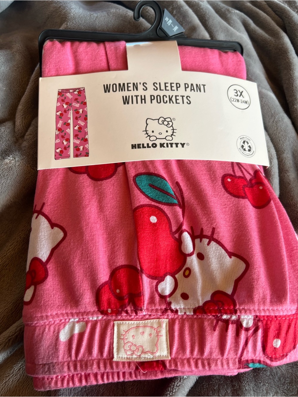 Hello Kitty Women 3X, 95% Recycled, Sleep Pants with Pockets, new with package